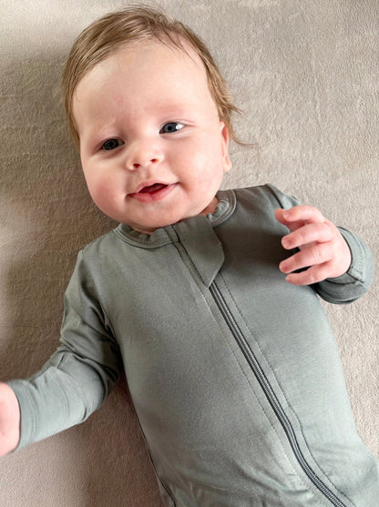 Sage Tagless Bamboo Zip Romper - Everbare Kids